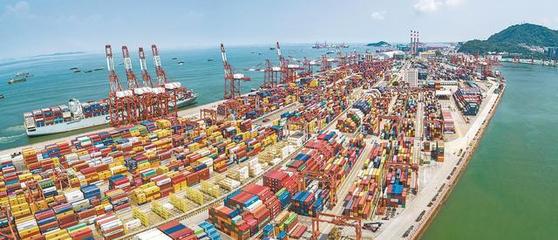 "智造"机电产品受青睐 深圳外贸"新三样"走俏海外市场